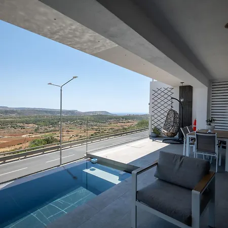 Vakantiehuis Twentyfirst Panoramic View House With Pool Mellieħa