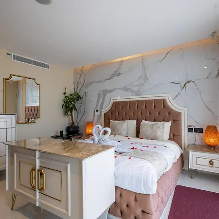 Vakantiehuis Twentyfirst Panoramic View House With Pool Mellieħa