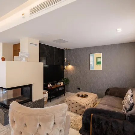 Twentyfirst Panoramic View House With Pool Vakantiehuis *